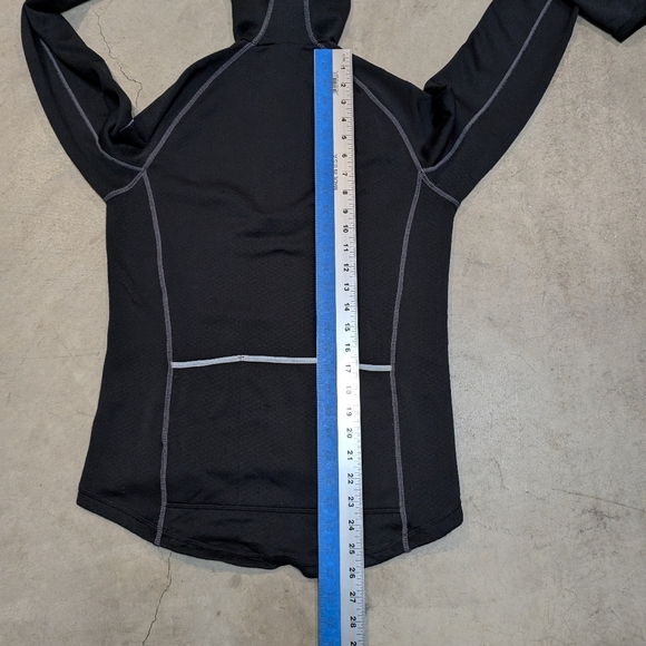 Nike Sphere Thermal Women's M Running Hoodie Black Thumb Holes - Picture 7 of 8